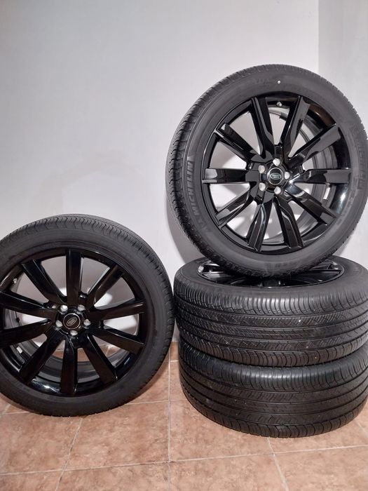 Jante Range Rover Velar pe 21