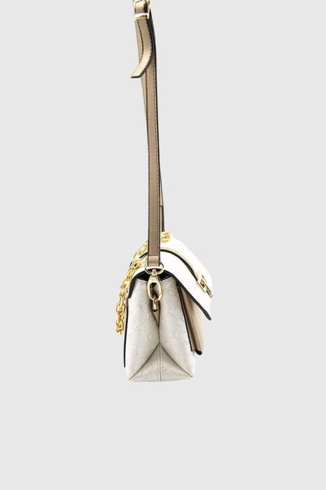 НОВО! ЛИКВИДАЦИЯ! Дамска чанта Silver&Polo в бежово със седеф