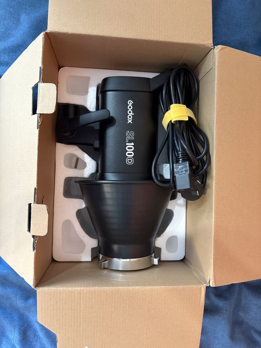 Постоянный свет Godox SL100D