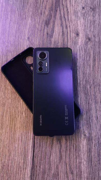 Продам Xiaomi 12 Lite