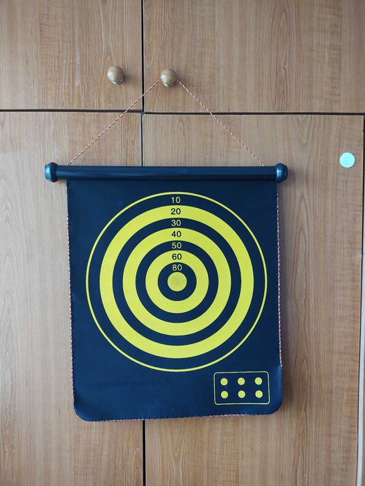 Магнитен дартс 41 см*49 см, 6 pcs