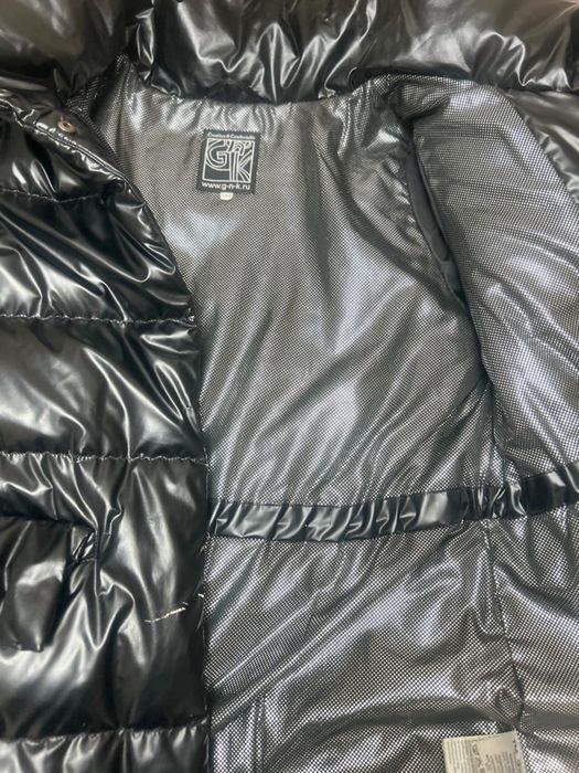 Продам пуховик для девочки