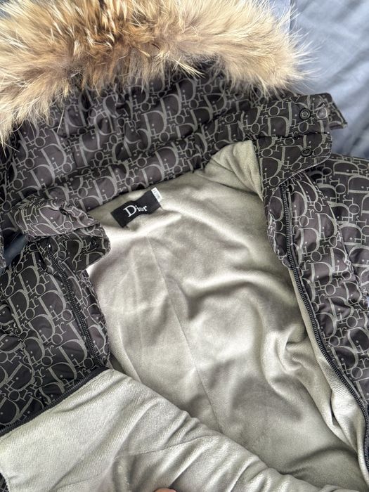 Продам детский комбинезон зима