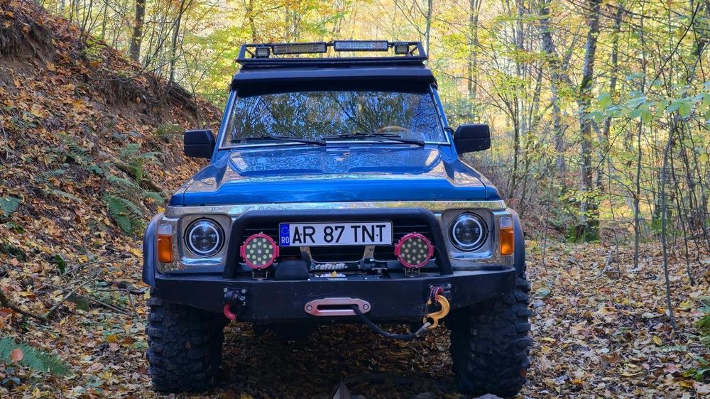 Vând Nissan Patrol Y61