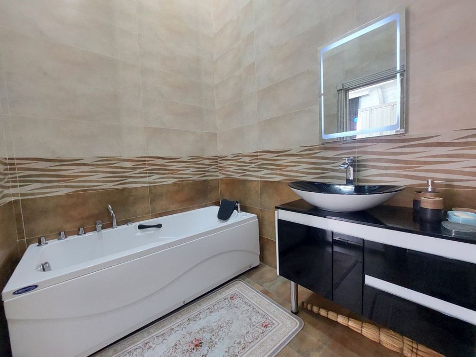 Слаю свою квартиру Ташкент Сити Бульвар