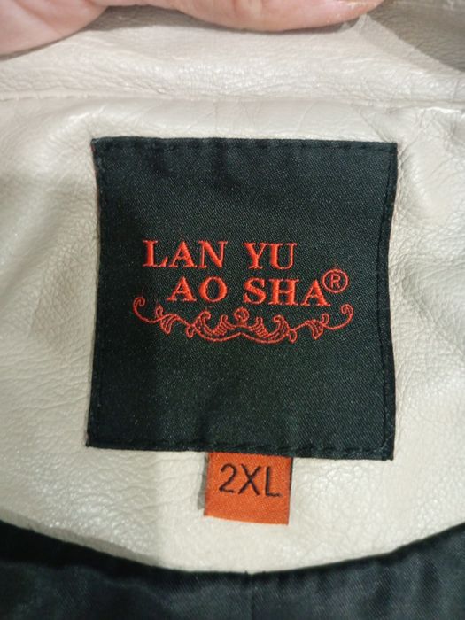 Новый куртка для весны