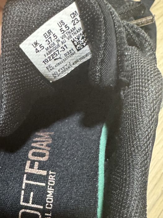 продам кроссовки по хорошей цене