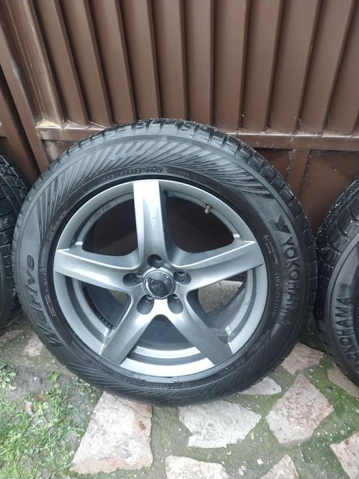 jante aliaj cu cauciucuri 235/60/18 BMW x Jeep