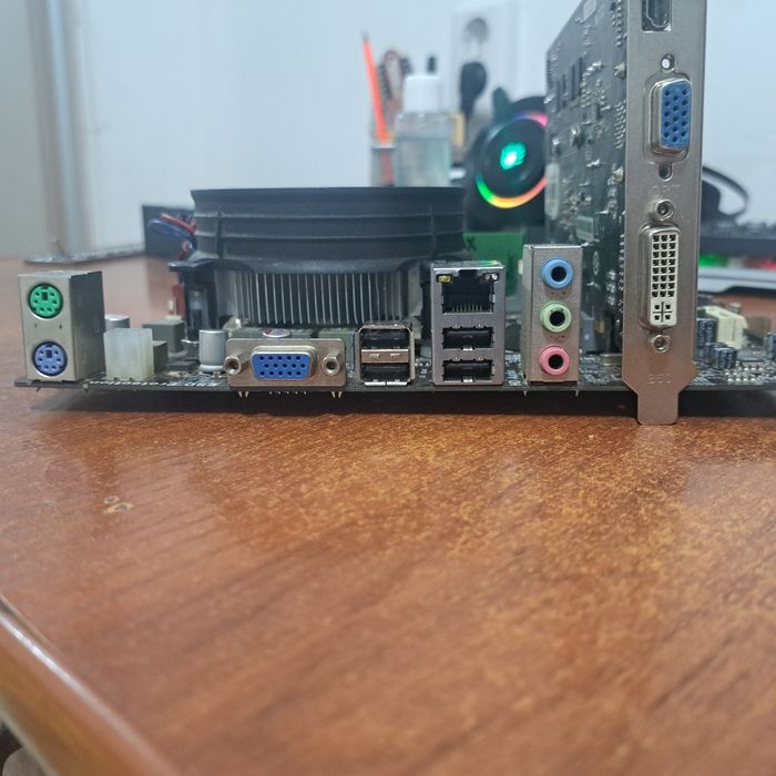 Продам комплект мать проц ОЗУ куллер