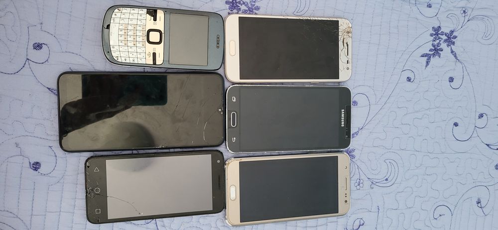 Samsung, Nokia,vodafone