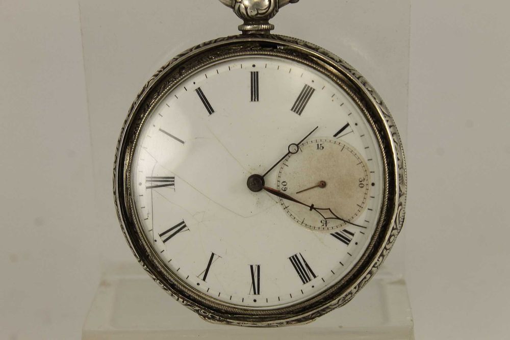 19 Век Швейцарски Джобен Сребърен Цилиндър С Ключе