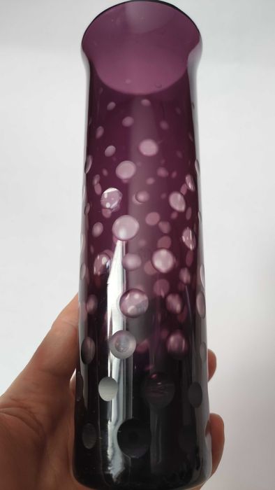 Ваза от цветен кристал