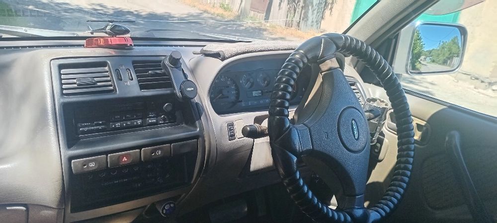 Ниссан террано 2