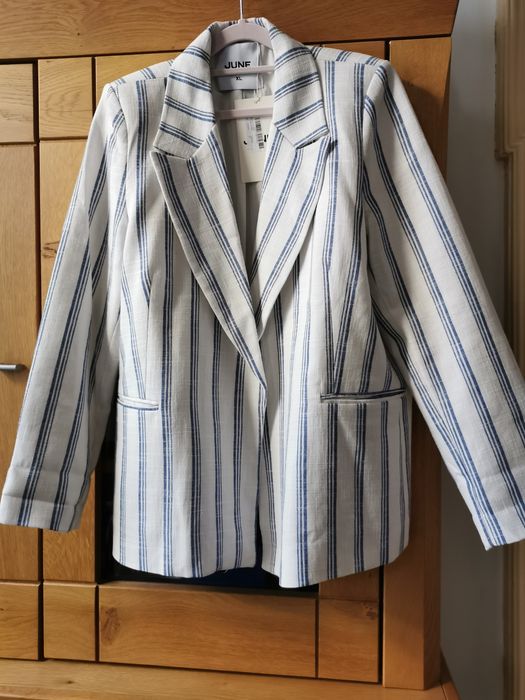 Sacou în mărimea XL