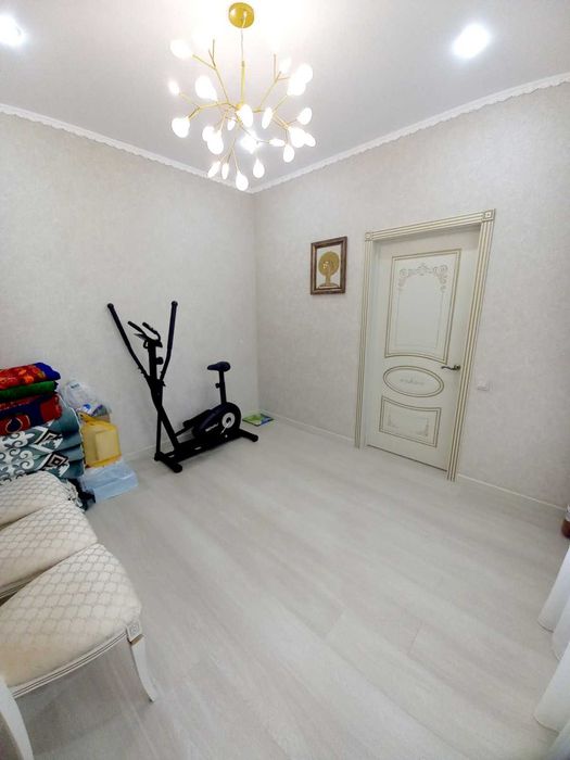 Продам 4 комн квартиру срочно