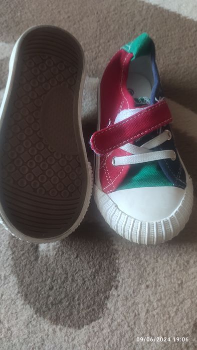 Adidas mărime 23