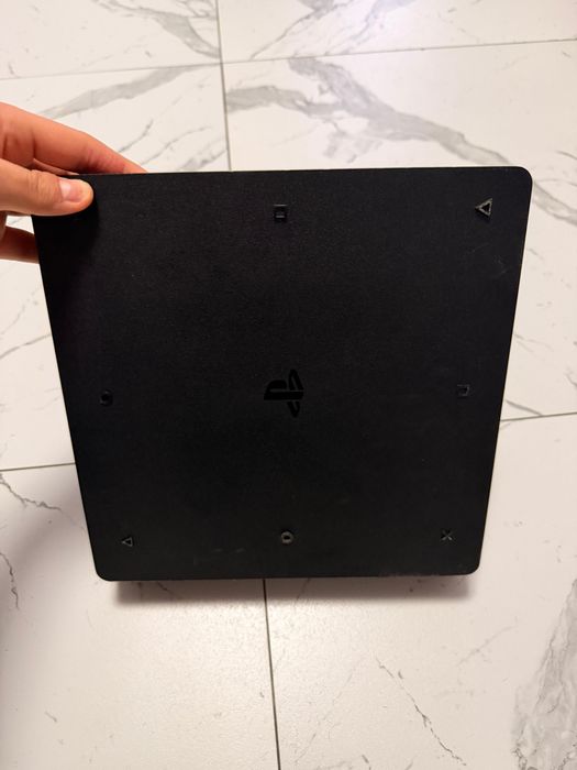 Vand PlayStation 4