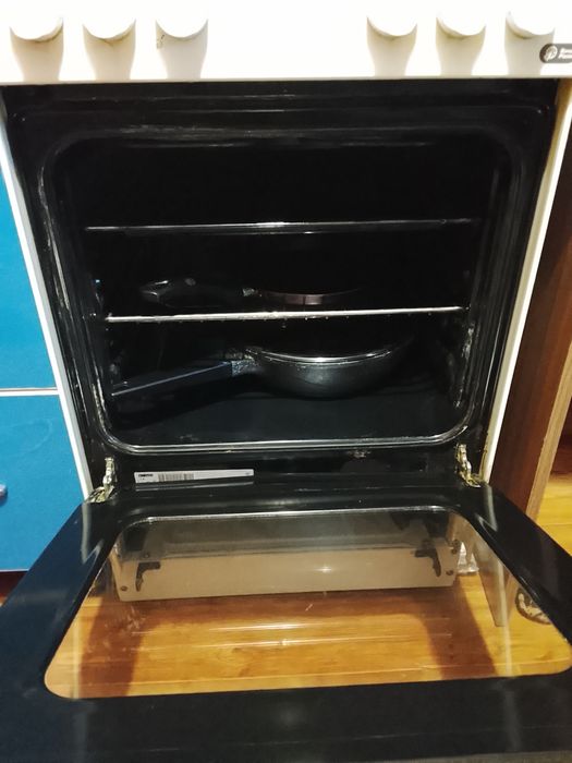 Электрическая плита