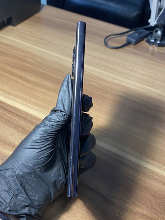 Samsung Galaxy s23 ultra • 256 GB • Phantom Black