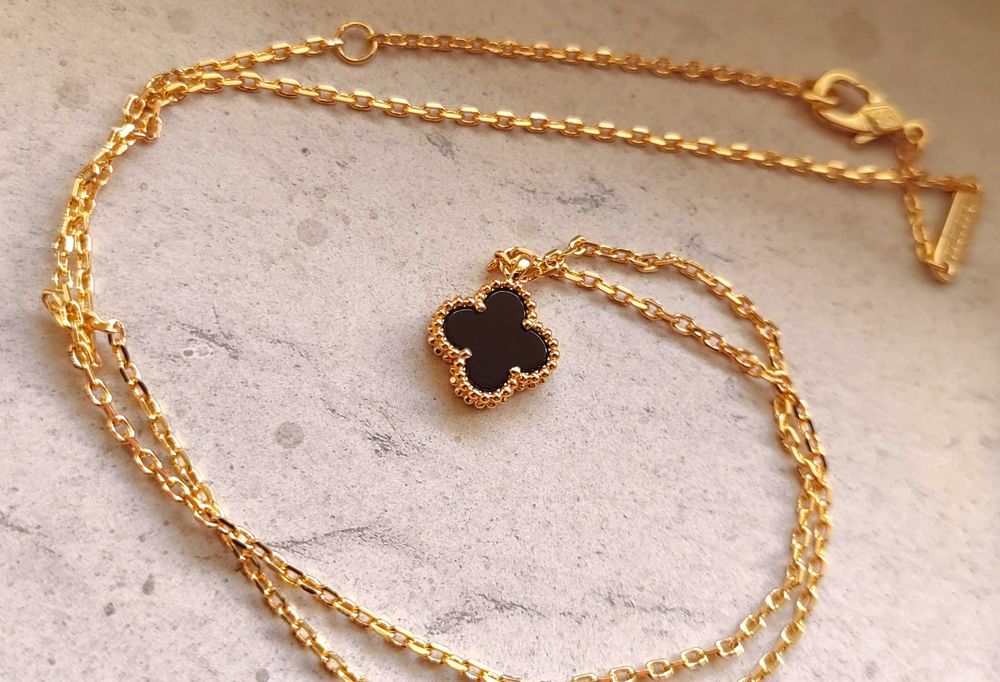 Дамско колие с малка черна детелина - Van Cleef & Arpels VCA