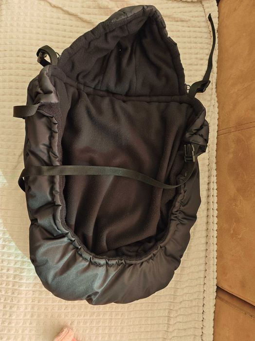 Зимно покривало за бебеносене