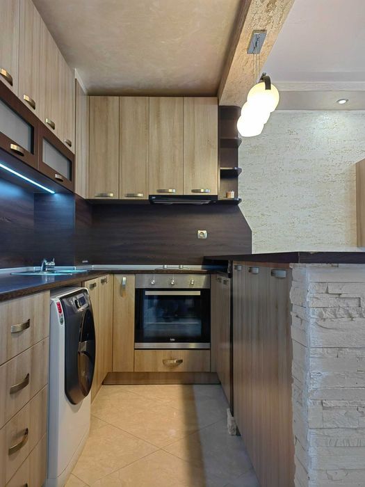 Дава се под наем Двустаен апартамент в София, Люлин - център - 60 кв.м за 500 € - Снимка #3