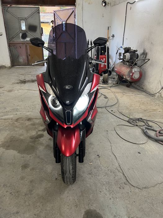 Vand scuter KYMCO DOWTOWN 125