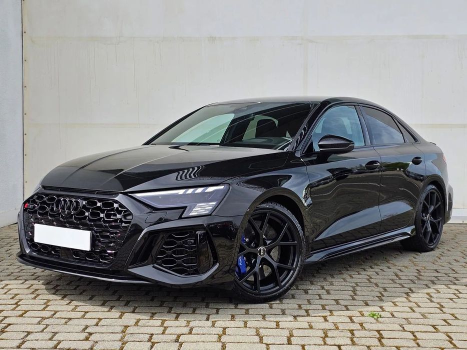 Audi RS3 Audi RS3 2023 8Y Sedan - Dynamic Package Plus