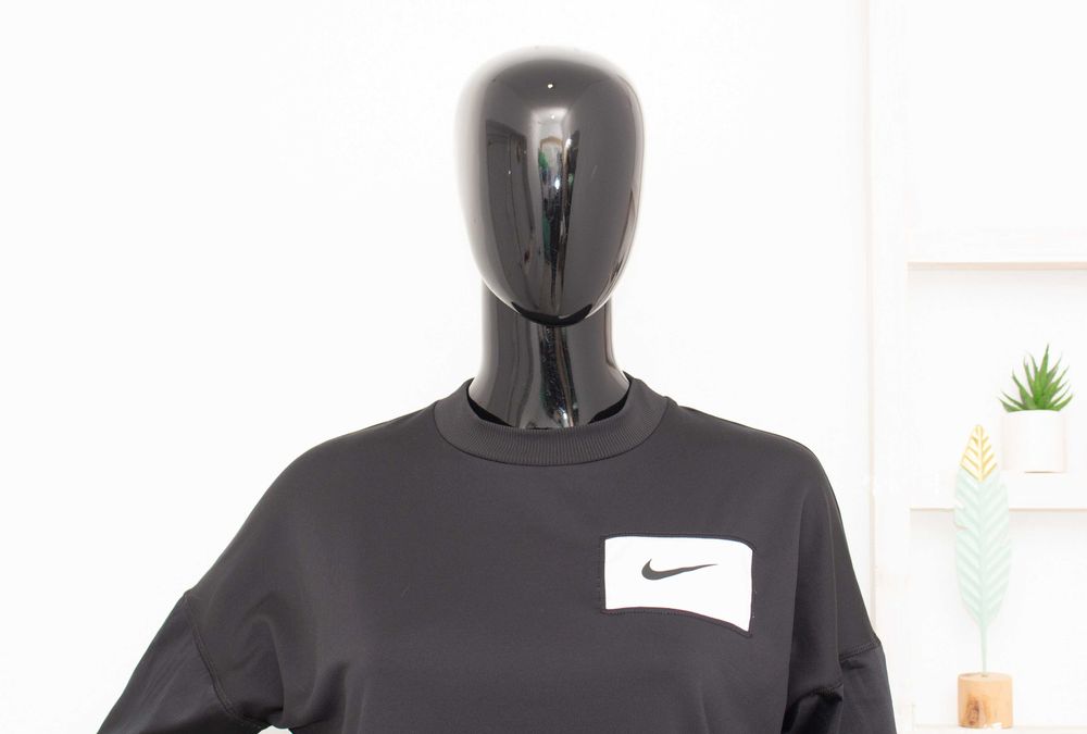 Nike оригинална дамска блуза за бягане кроп модел отвори на лактите овърсайз XS