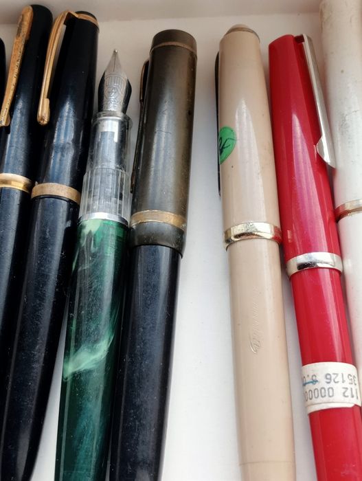 Stilouri,pixuri și creioane