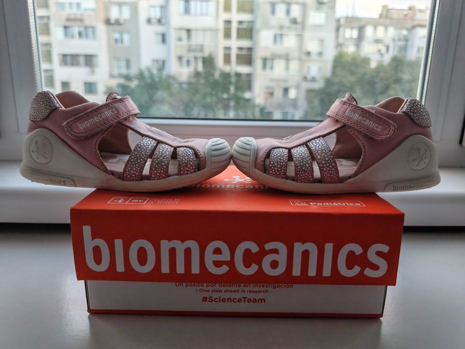 Детски  кожени сандали Biomecanics 25
