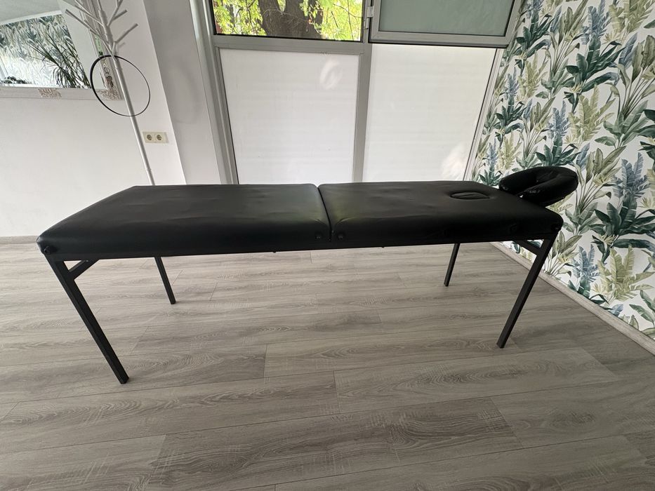 Масажно легло/кушетка  с метална рамка