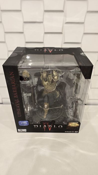 Diablo 4 McFarlane Upheaval Barbarian sealed