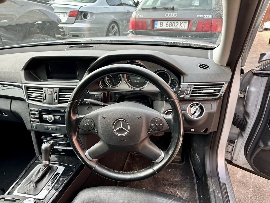 Mercedes E220CDI W212 2011г Мерцедес Е220ЦДИ 170кс