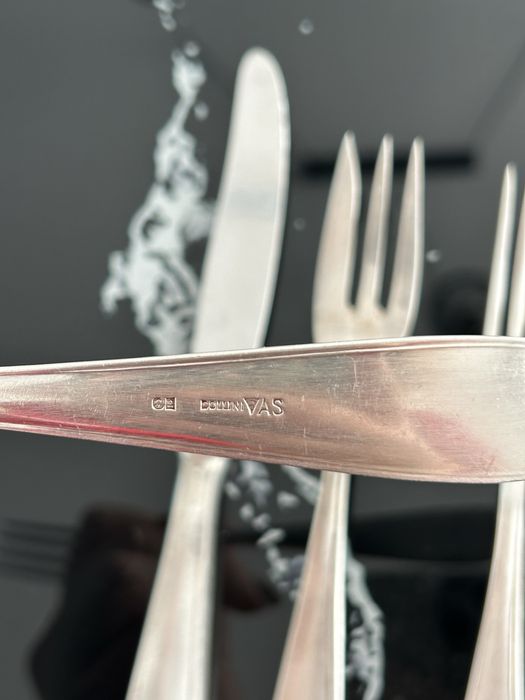 Set de tacâmuri din argint