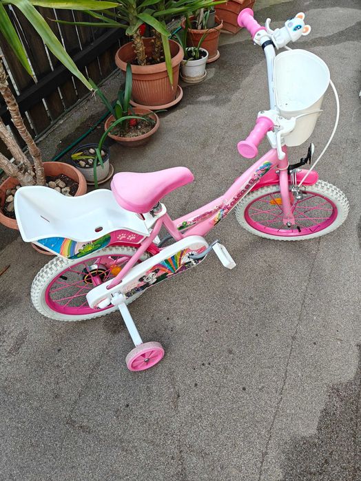 Bicicleta Roz Disney pentru copii