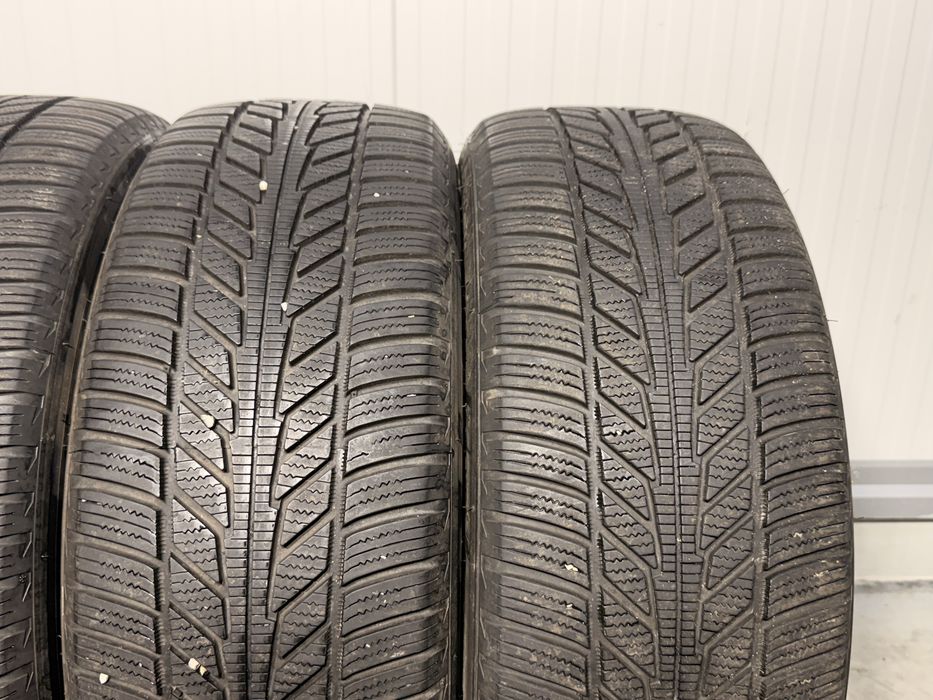 225/55/18 зимни гуми HANKOOK ion i*cept