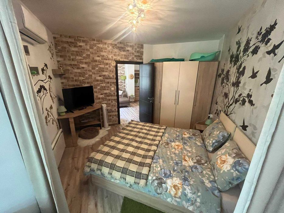 Продава се Двустаен апартамент в Велинград - 70 кв.м за 1143 €/кв.м - Снимка #2
