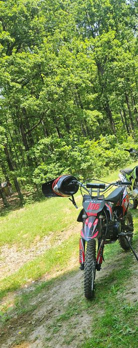 Vând moto cross jrh 125cc