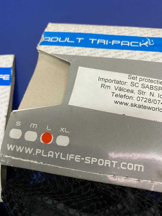 set genunchere si cotiere pentru adulti, Playlife, nou