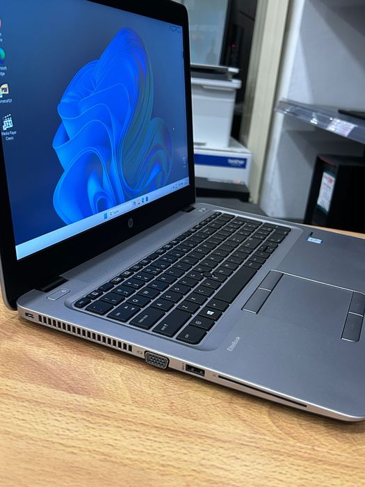 Лаптоп HP 850 G3 i5/8GB RAM/256GB с 3 месеца гаранция!