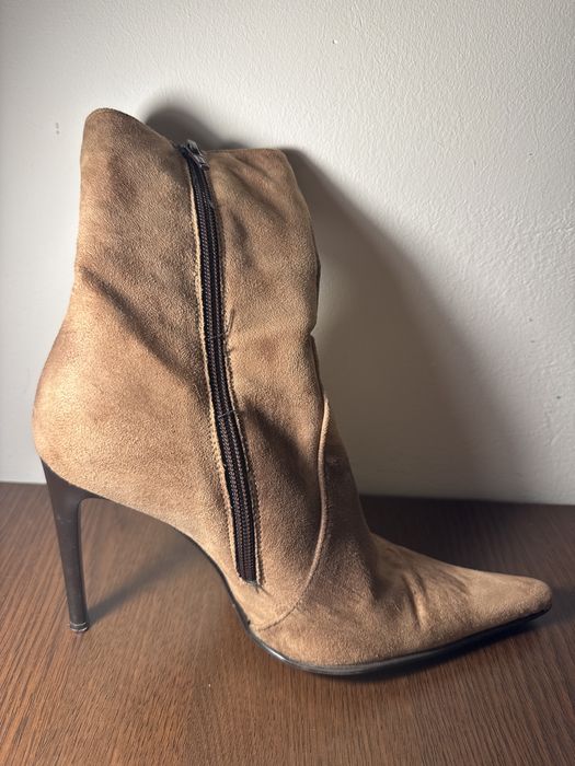 Botine dama maro cu toc