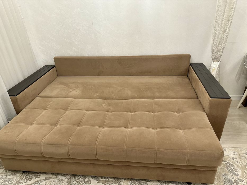 Продам диван 2 метра раскладной