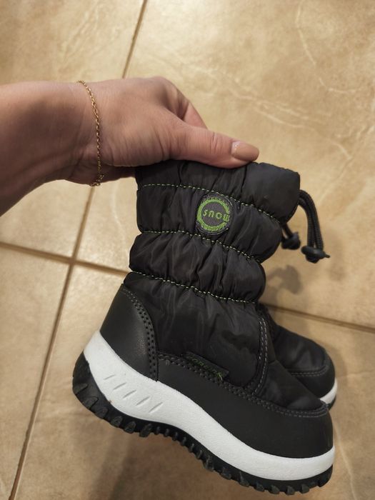 Vând cizme de zăpadă pt copii