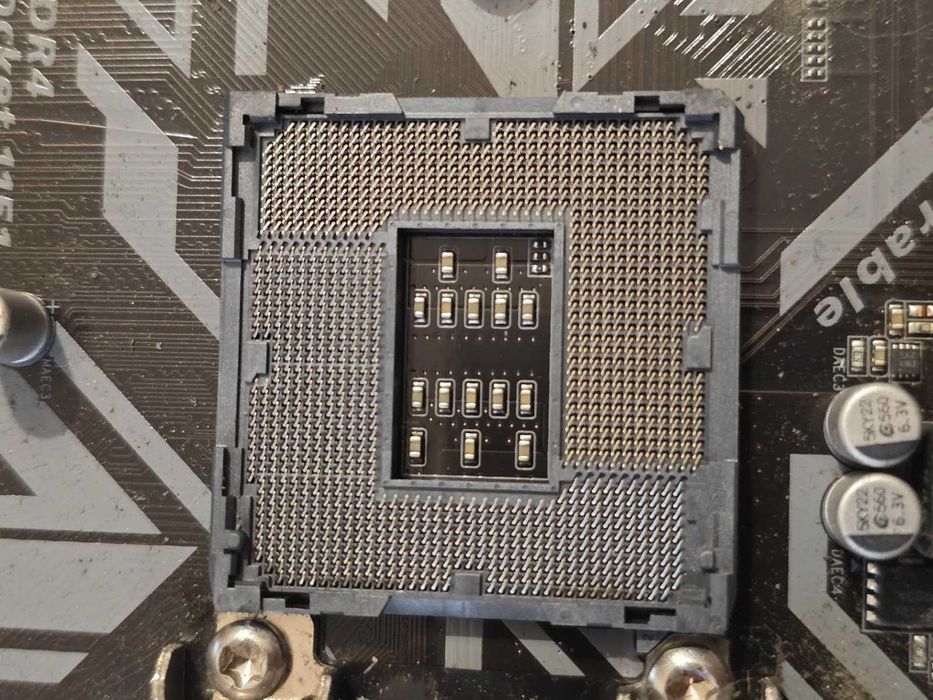 Placa de baza Gigabyte H310M H 2.0 Intel LGA1151 mATX - poze reale