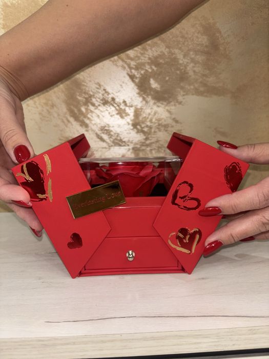 Trandafir etern si lanț la alegere