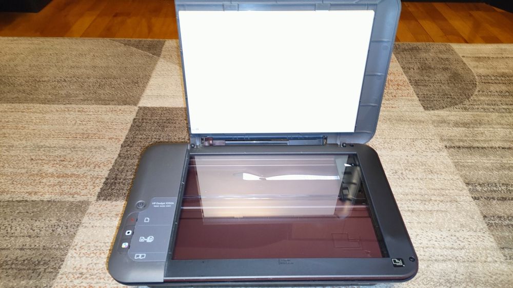 Imprimantă/copiator/scaner