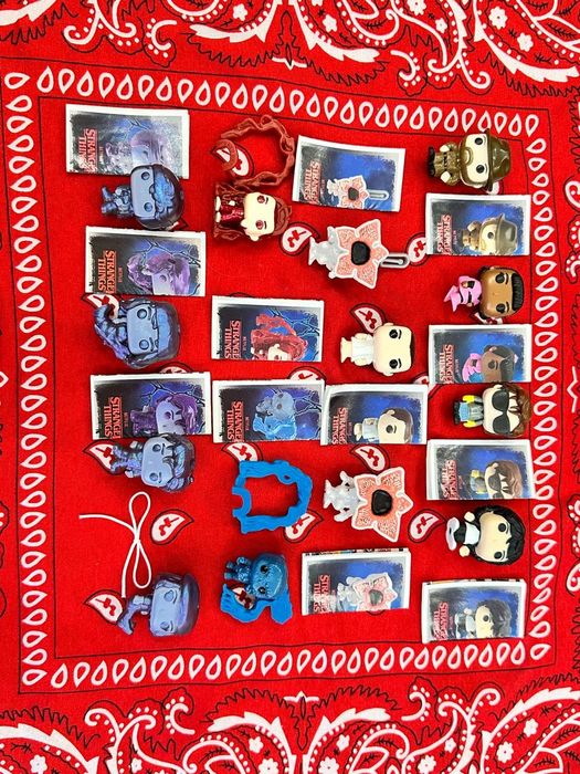 Фигурки осд , kinder joy ,  funky pop.