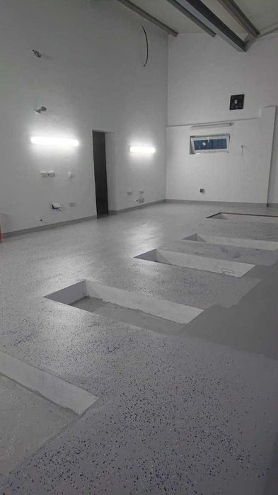 Închiriez depozit / hală / service auto