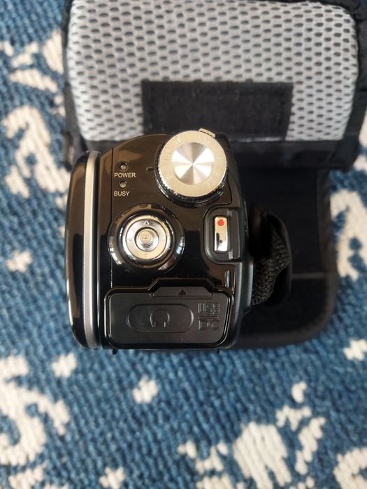 Сотилади Sony мини видеокамера